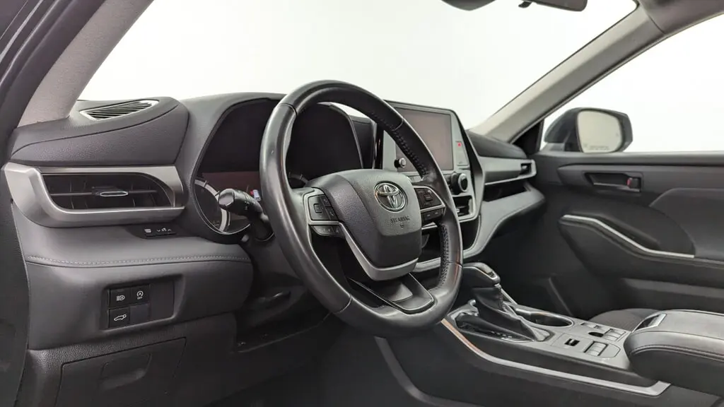 Florida Fine Cars - Used TOYOTA HIGHLANDER 2024 MARGATE LE