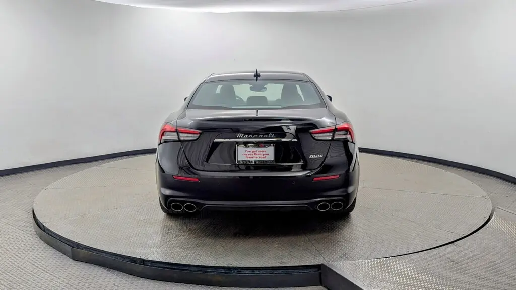 2022 Maserati Ghibli GT photo 4