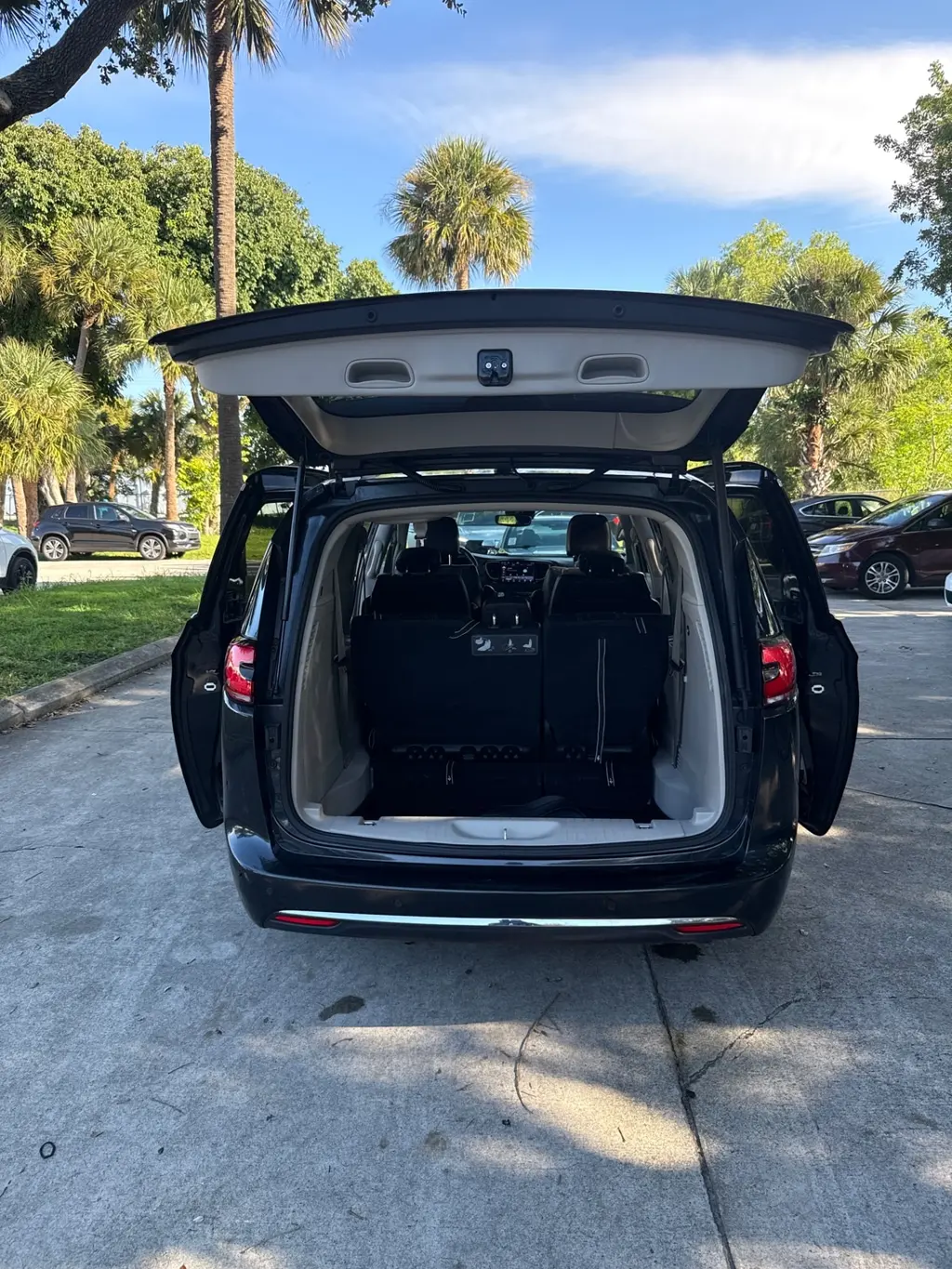 Florida Fine Cars - Used CHRYSLER PACIFICA 2021 MIAMI TOURING L