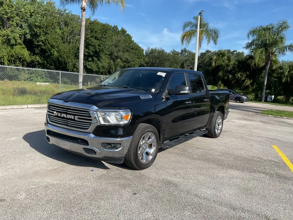 2019 Ram 1500 Big Horn Lone Star photo 3
