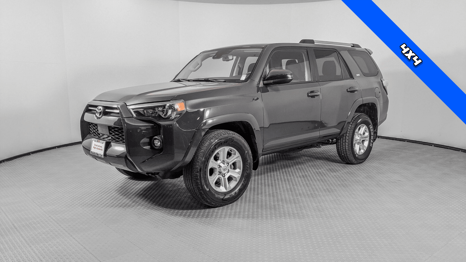 2024 Toyota 4Runner SR5's photo
