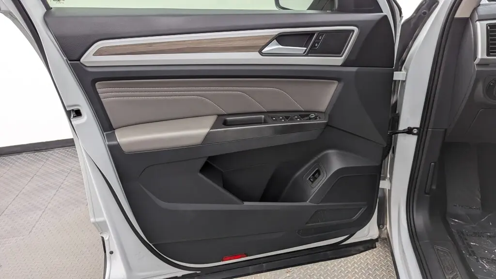 Florida Fine Cars - Used VOLKSWAGEN ATLAS 2022 MARGATE 3.6L V6 SEL