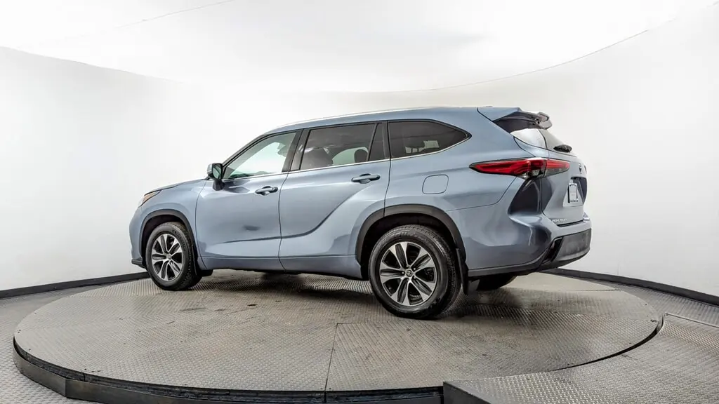 Florida Fine Cars - Used TOYOTA HIGHLANDER 2021 MIAMI XLE