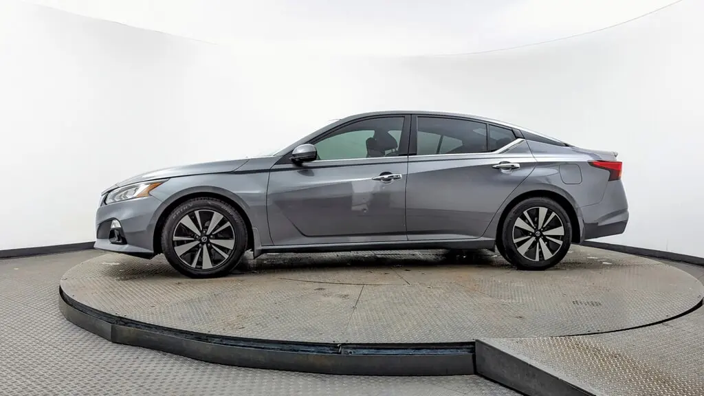 Florida Fine Cars - Used NISSAN ALTIMA 2019 WEST PALM 2.5 SV