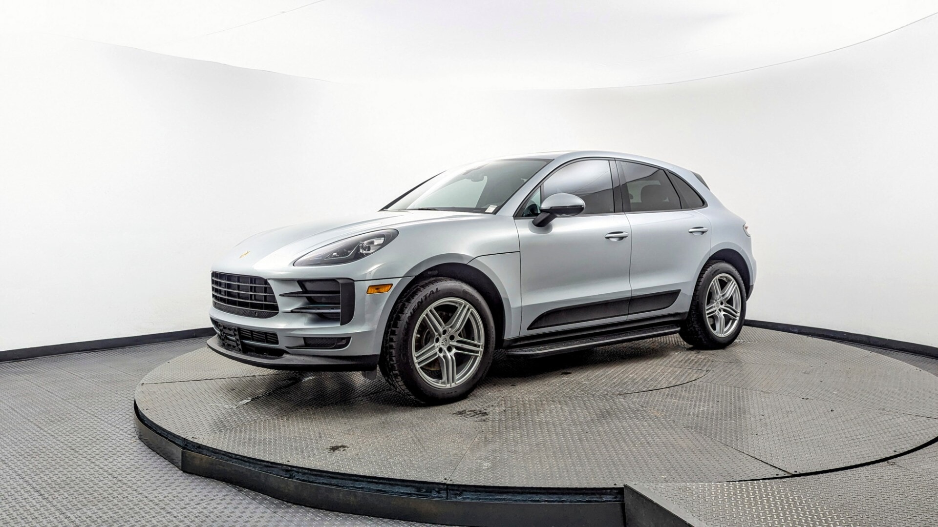 2019 Porsche Macan Base