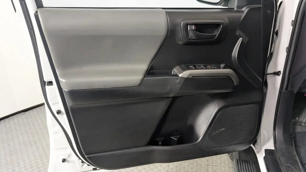 Florida Fine Cars - Used TOYOTA TACOMA 2WD 2021 ORLANDO SR5