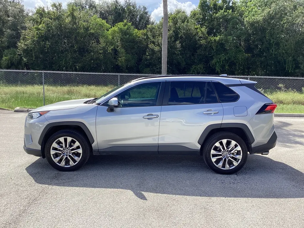 Florida Fine Cars - Used TOYOTA RAV4 2019 ORLANDO XLE PREMIUM