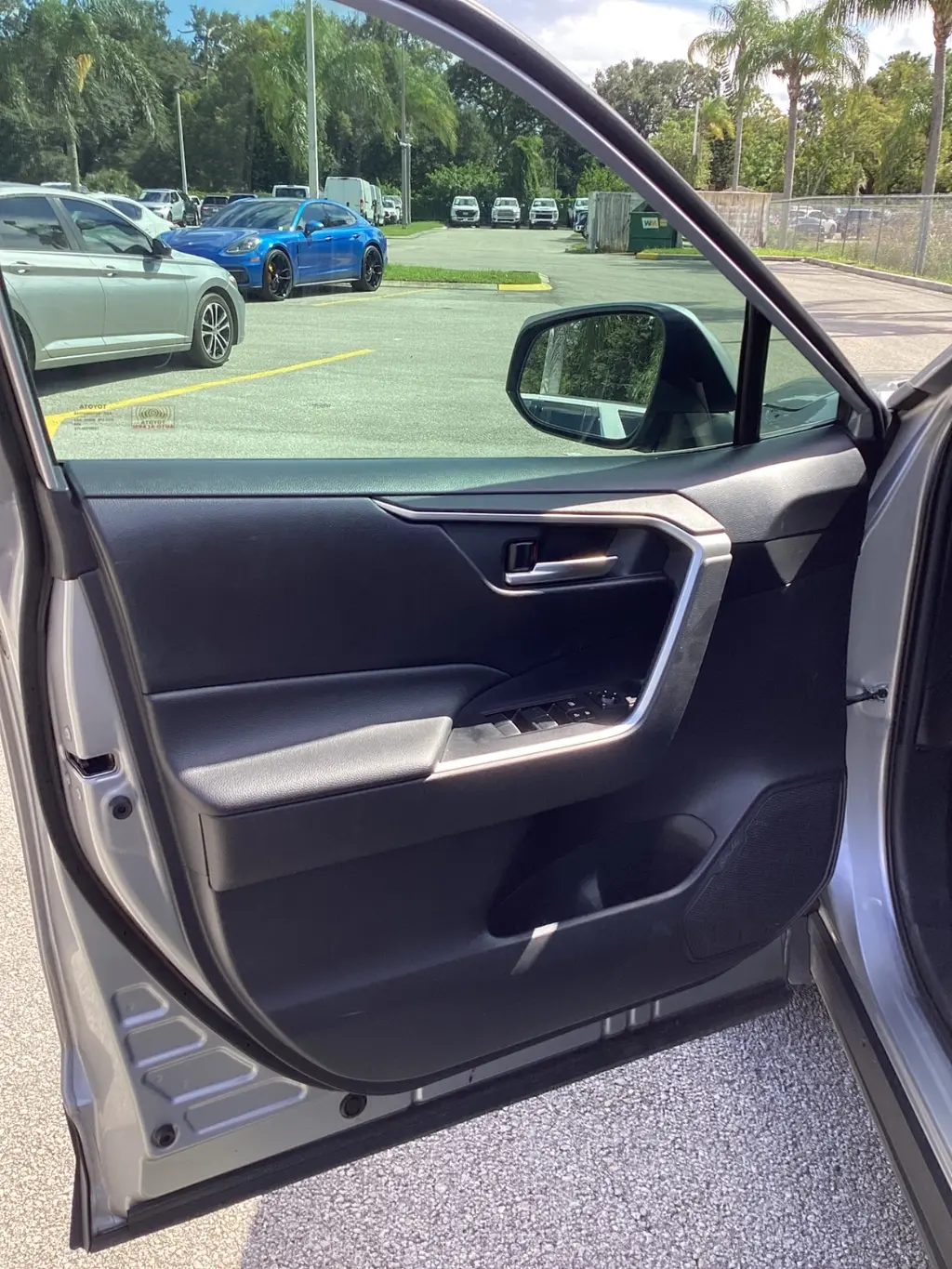 Florida Fine Cars - Used TOYOTA RAV4 2019 ORLANDO XLE PREMIUM