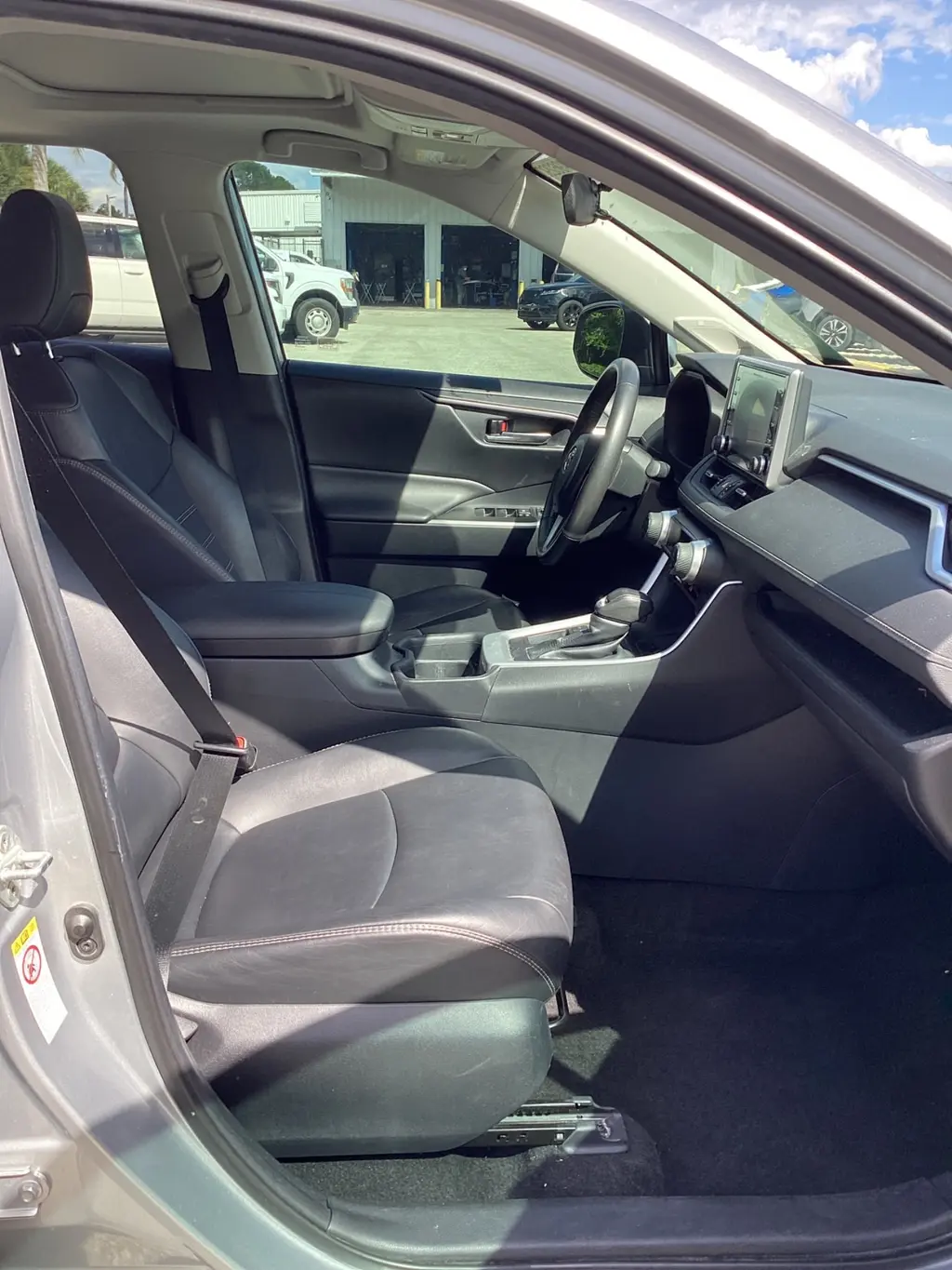 Florida Fine Cars - Used TOYOTA RAV4 2019 ORLANDO XLE PREMIUM