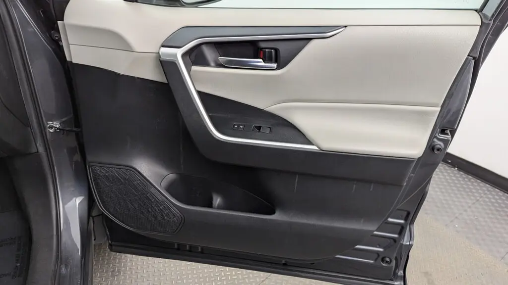 Florida Fine Cars - Used TOYOTA RAV4 2020 MIAMI XLE PREMIUM