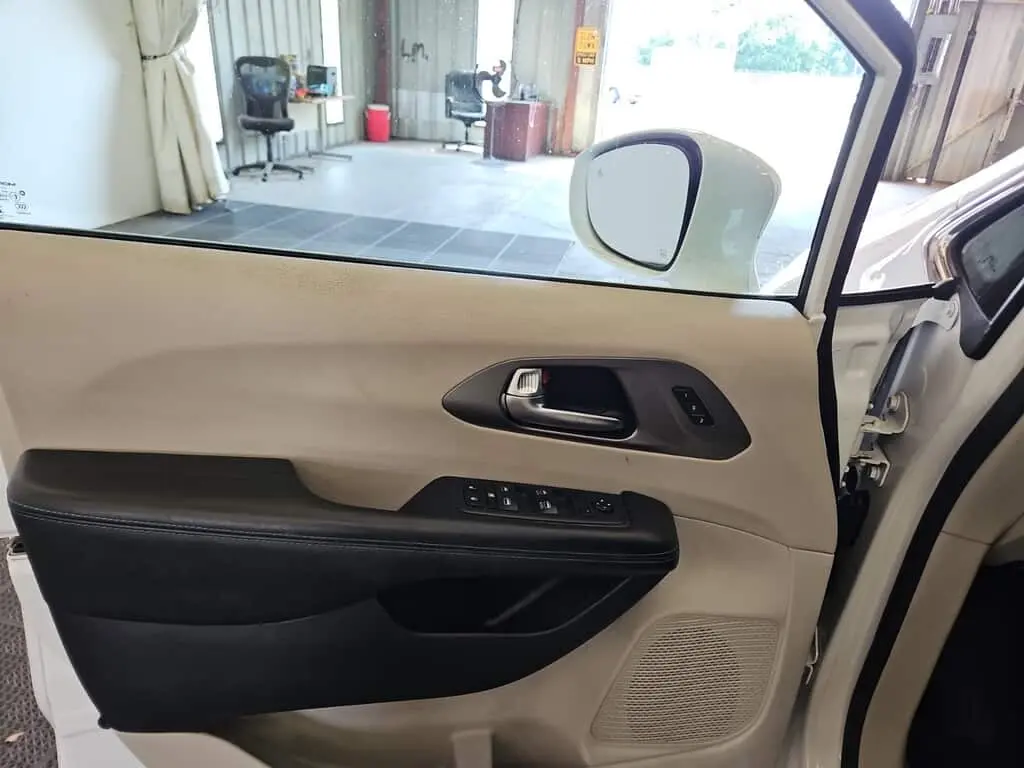 Florida Fine Cars - Used CHRYSLER PACIFICA 2021 MARGATE TOURING L