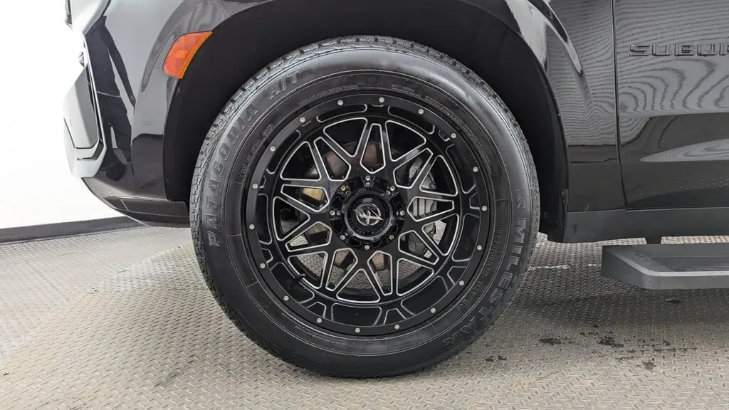 Florida Fine Cars - Used CHEVROLET SUBURBAN 2021 MARGATE Z71