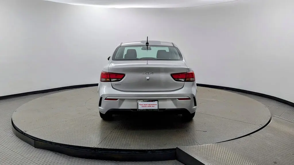 2022 Kia Rio S photo 4