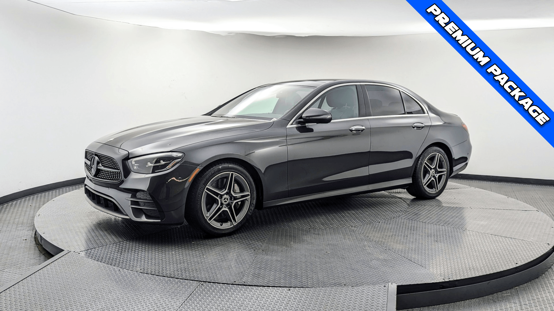 2021 Mercedes-Benz E-Class E350's photo