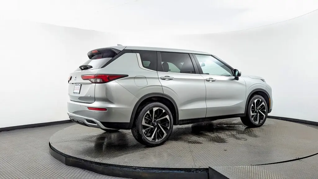 Florida Fine Cars - Used MITSUBISHI OUTLANDER 2024 MARGATE SE