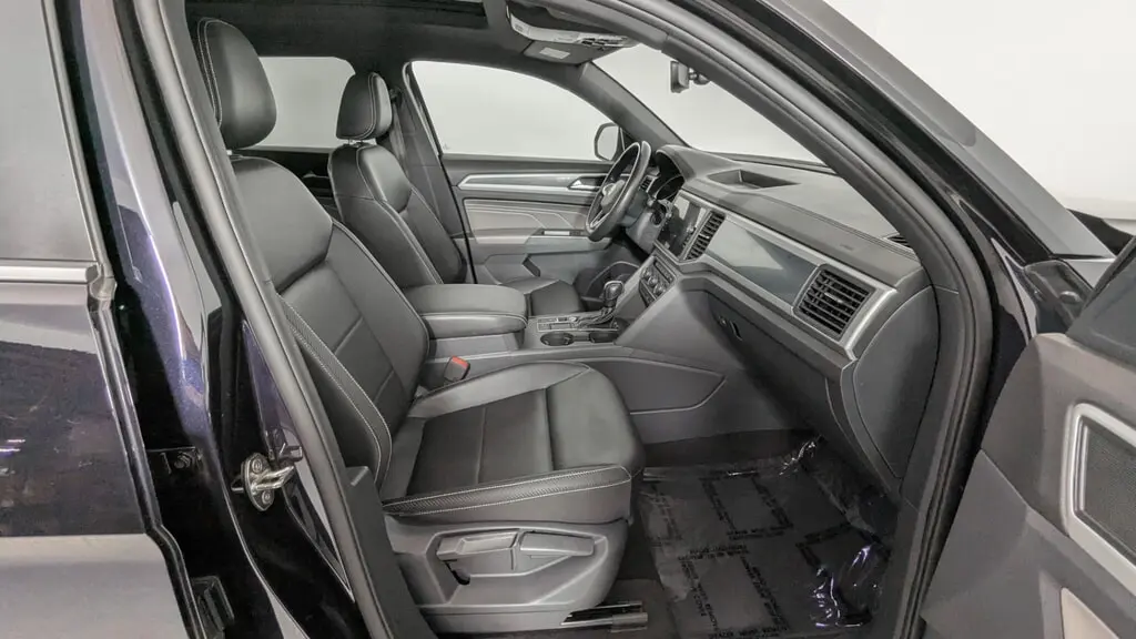 Florida Fine Cars - Used VOLKSWAGEN ATLAS CROSS SPORT 2021 ORLANDO 3.6L V6 SE W/TECHNOLOGY R-LINE