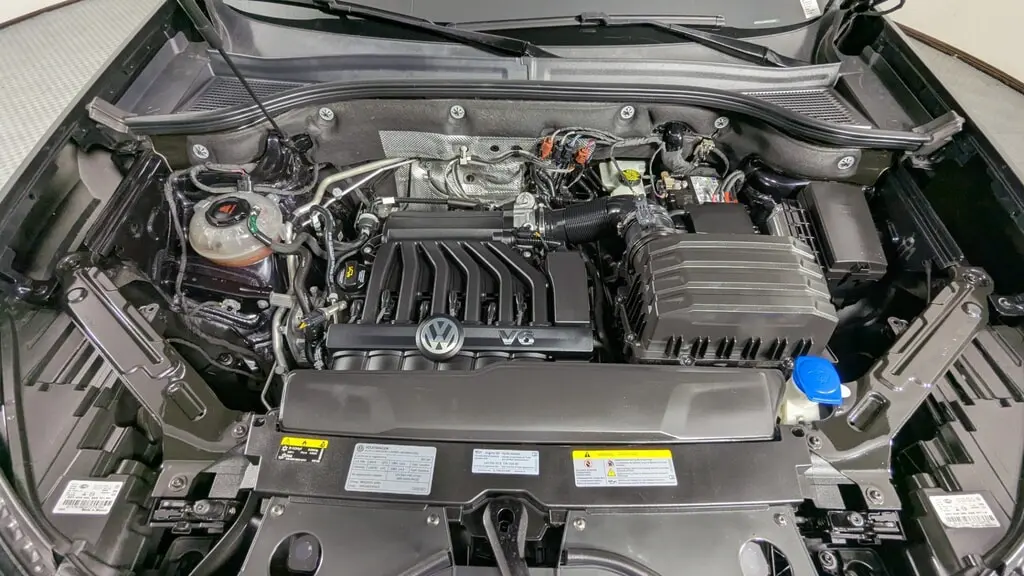 Florida Fine Cars - Used VOLKSWAGEN ATLAS CROSS SPORT 2021 ORLANDO 3.6L V6 SE W/TECHNOLOGY R-LINE