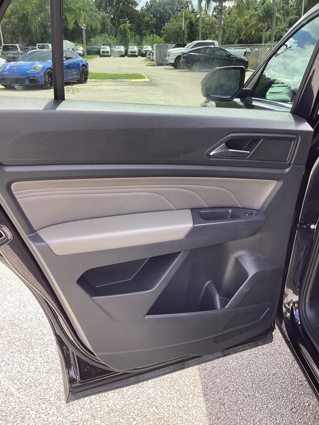 Florida Fine Cars - Used VOLKSWAGEN ATLAS CROSS SPORT 2021 ORLANDO 3.6L V6 SE W/TECHNOLOGY R-LINE