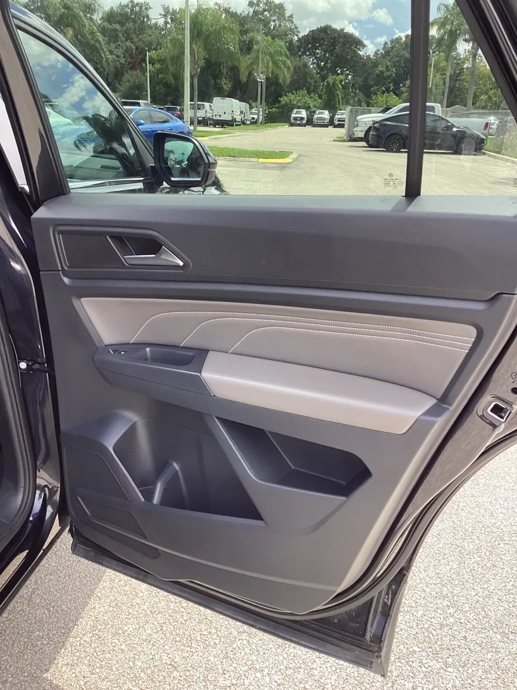 Florida Fine Cars - Used VOLKSWAGEN ATLAS CROSS SPORT 2021 ORLANDO 3.6L V6 SE W/TECHNOLOGY R-LINE