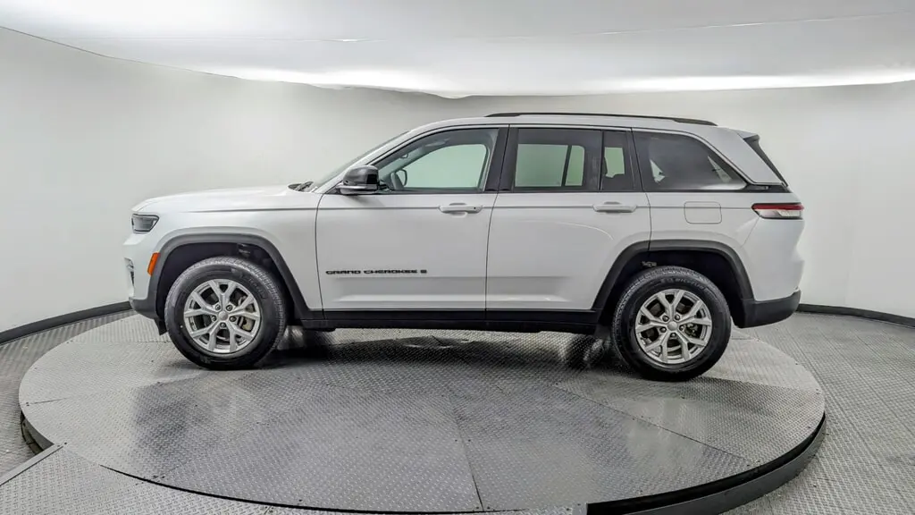 Florida Fine Cars - Used JEEP GRAND CHEROKEE 2023 WEST PALM LIMITED