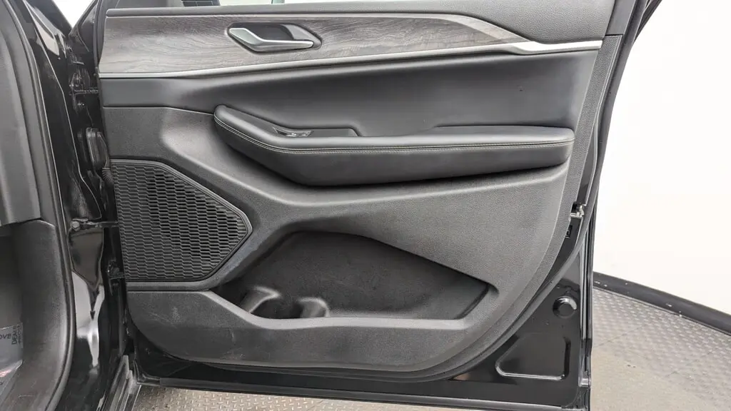 Florida Fine Cars - Used JEEP GRAND CHEROKEE 2024 MARGATE LIMITED