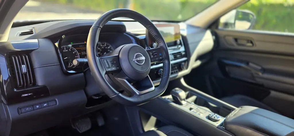 Florida Fine Cars - Used NISSAN PATHFINDER 2025 MIAMI SV