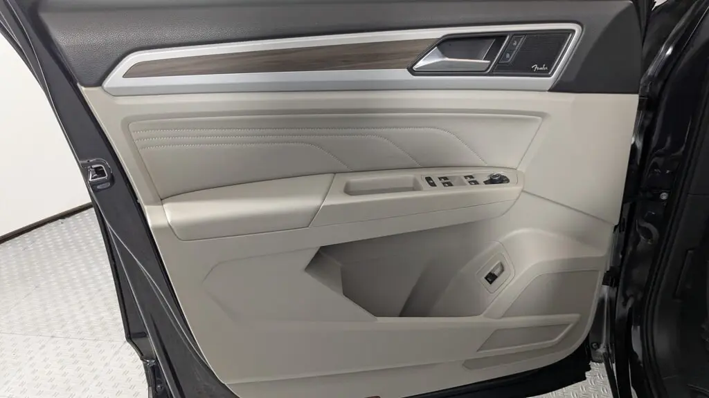 Florida Fine Cars - Used VOLKSWAGEN ATLAS 2021 ORLANDO 3.6L V6 SEL PREMIUM