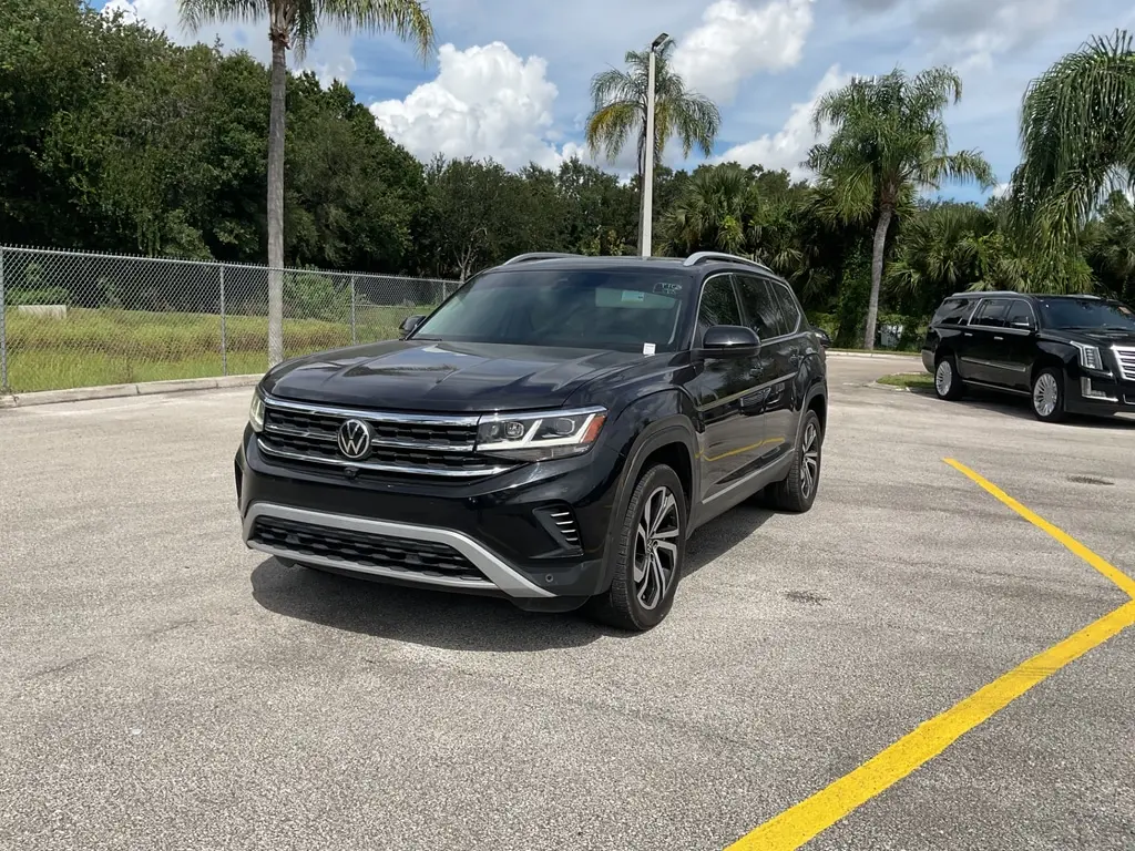 2021 Volkswagen Atlas V6 SEL Premium photo 2