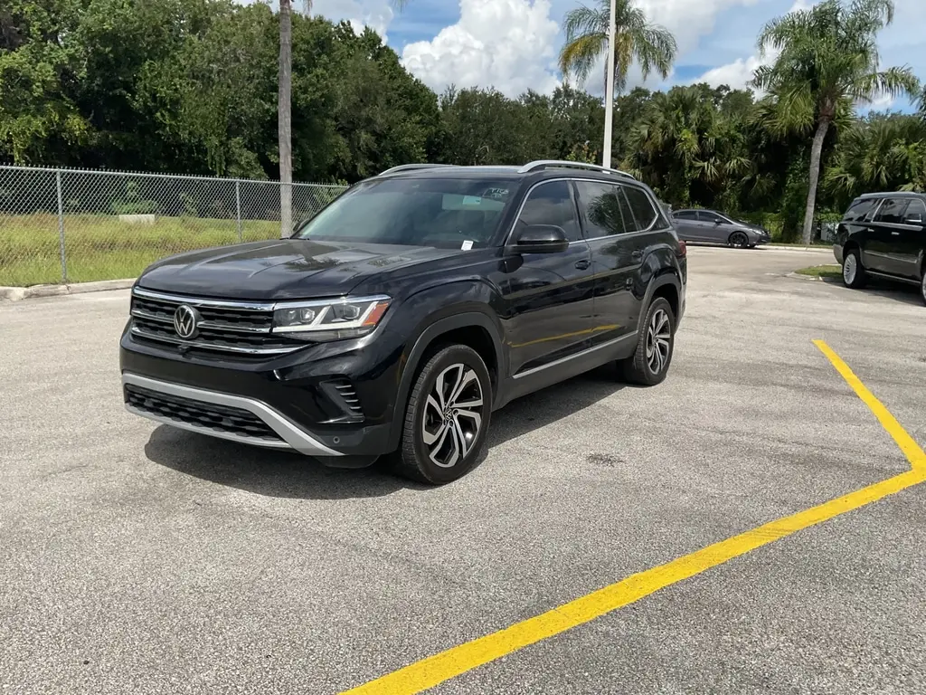 2021 Volkswagen Atlas V6 SEL Premium photo 3