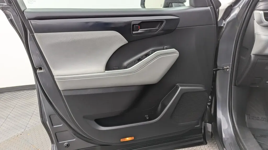 Florida Fine Cars - Used TOYOTA HIGHLANDER 2022 MARGATE L