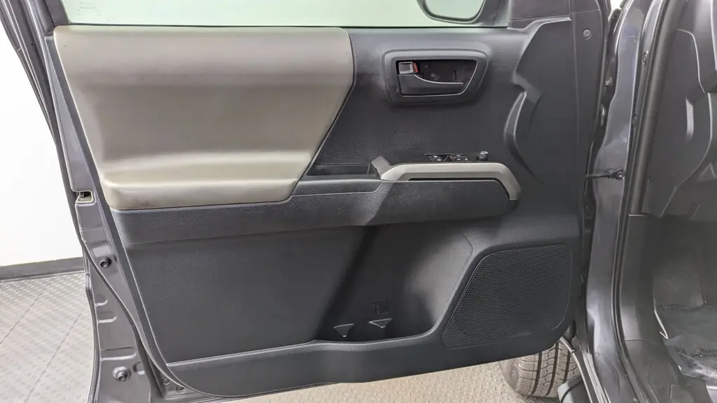 Florida Fine Cars - Used TOYOTA TACOMA 2WD 2020 MIAMI SR5