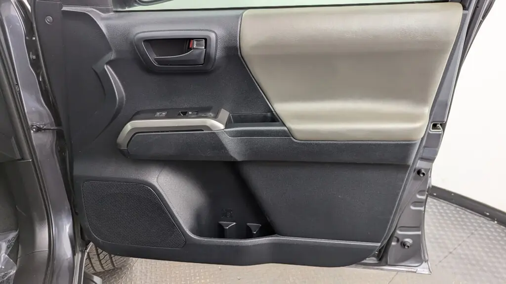 Florida Fine Cars - Used TOYOTA TACOMA 2WD 2020 MIAMI SR5