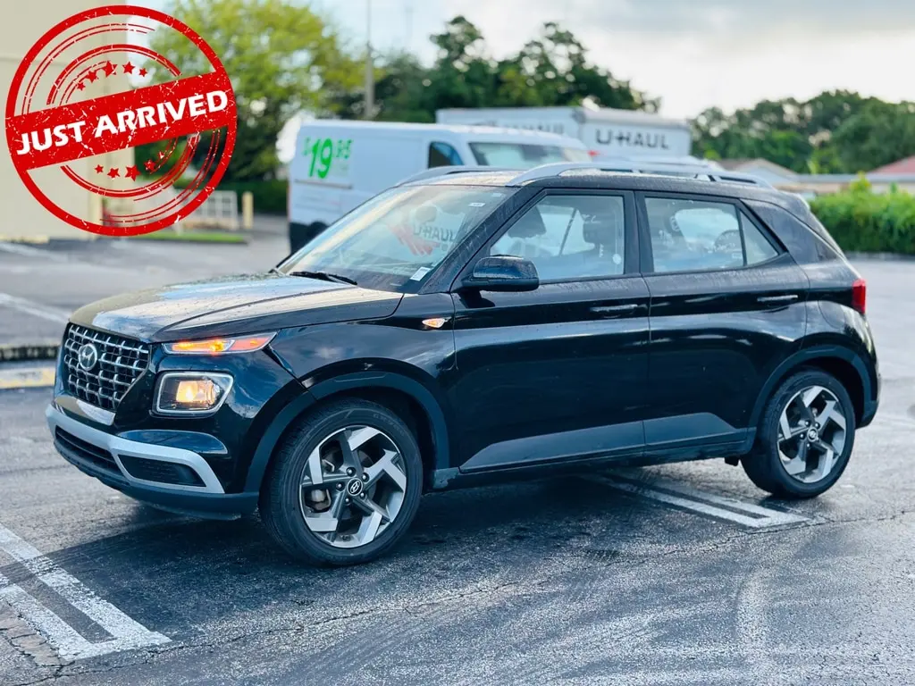 Florida Fine Cars - Used HYUNDAI VENUE 2023 MARGATE SEL