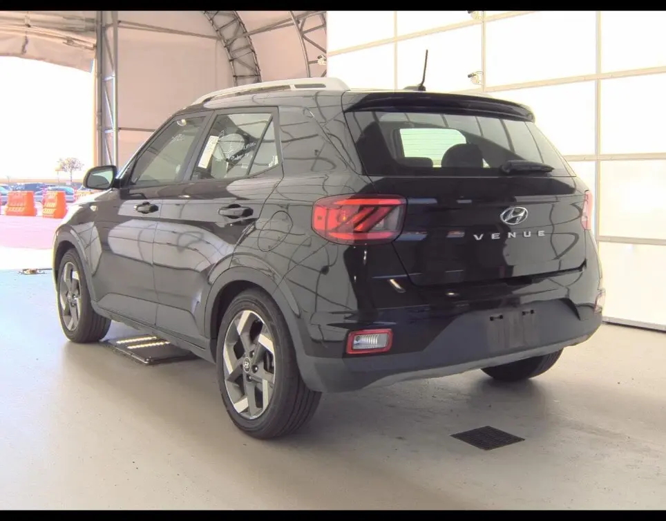 Florida Fine Cars - Used HYUNDAI VENUE 2023 MARGATE SEL