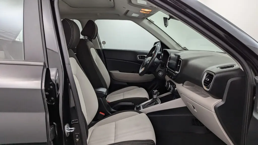 Florida Fine Cars - Used HYUNDAI VENUE 2023 MARGATE SEL