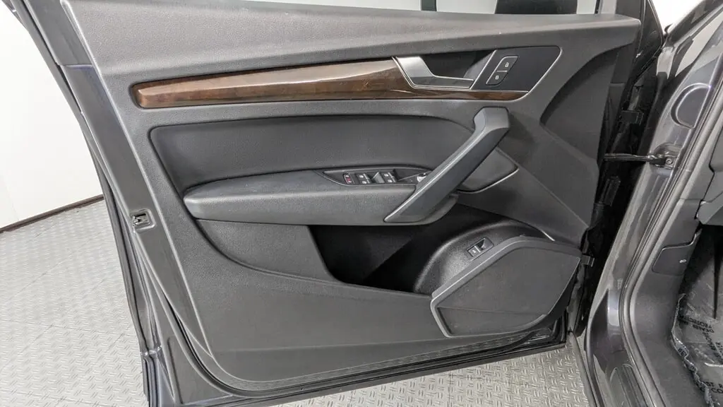 Florida Fine Cars - Used AUDI Q5 2019 ORLANDO PREMIUM