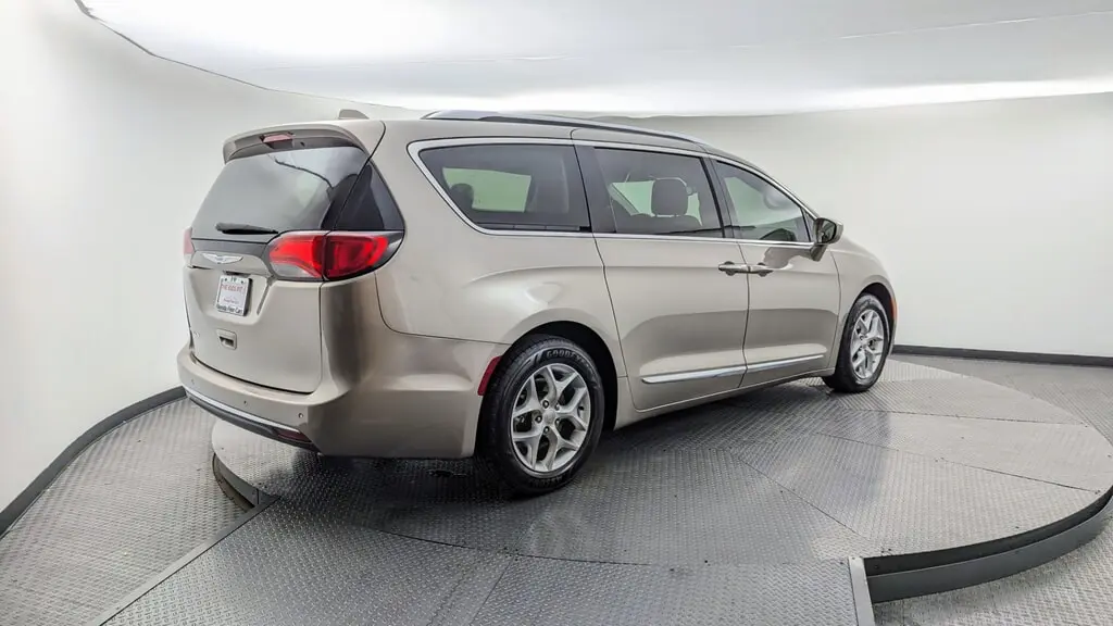 Florida Fine Cars - Used CHRYSLER PACIFICA 2018 WEST PALM TOURING L PLUS
