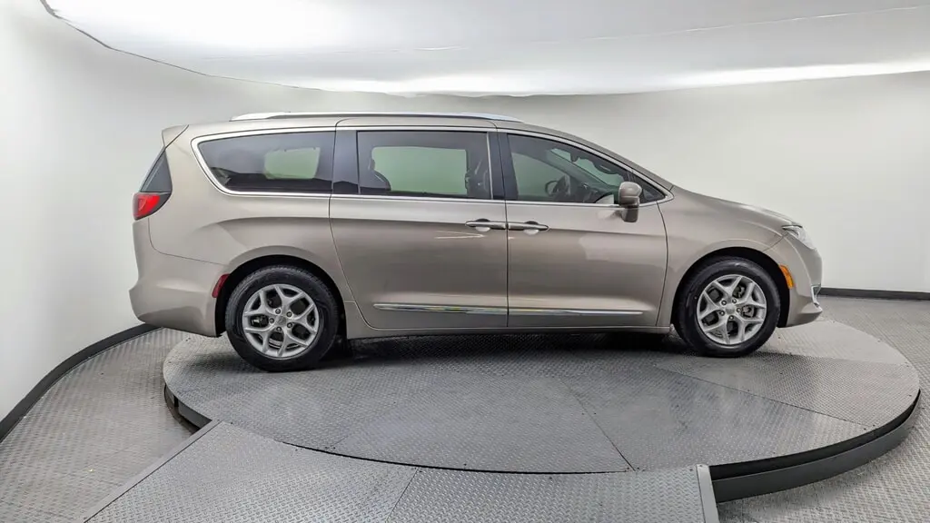 Florida Fine Cars - Used CHRYSLER PACIFICA 2018 WEST PALM TOURING L PLUS