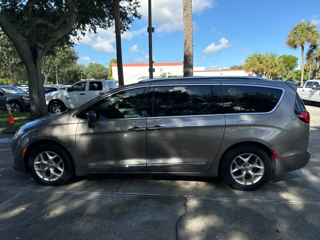 Florida Fine Cars - Used CHRYSLER PACIFICA 2018 WEST PALM TOURING L PLUS
