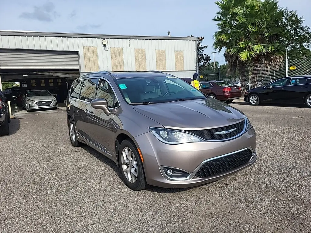 Florida Fine Cars - Used CHRYSLER PACIFICA 2018 WEST PALM TOURING L PLUS