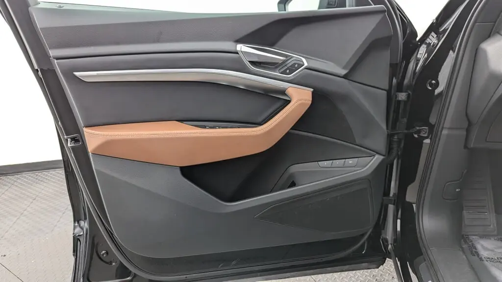Florida Fine Cars - Used AUDI E-TRON 2022 MIAMI PREMIUM