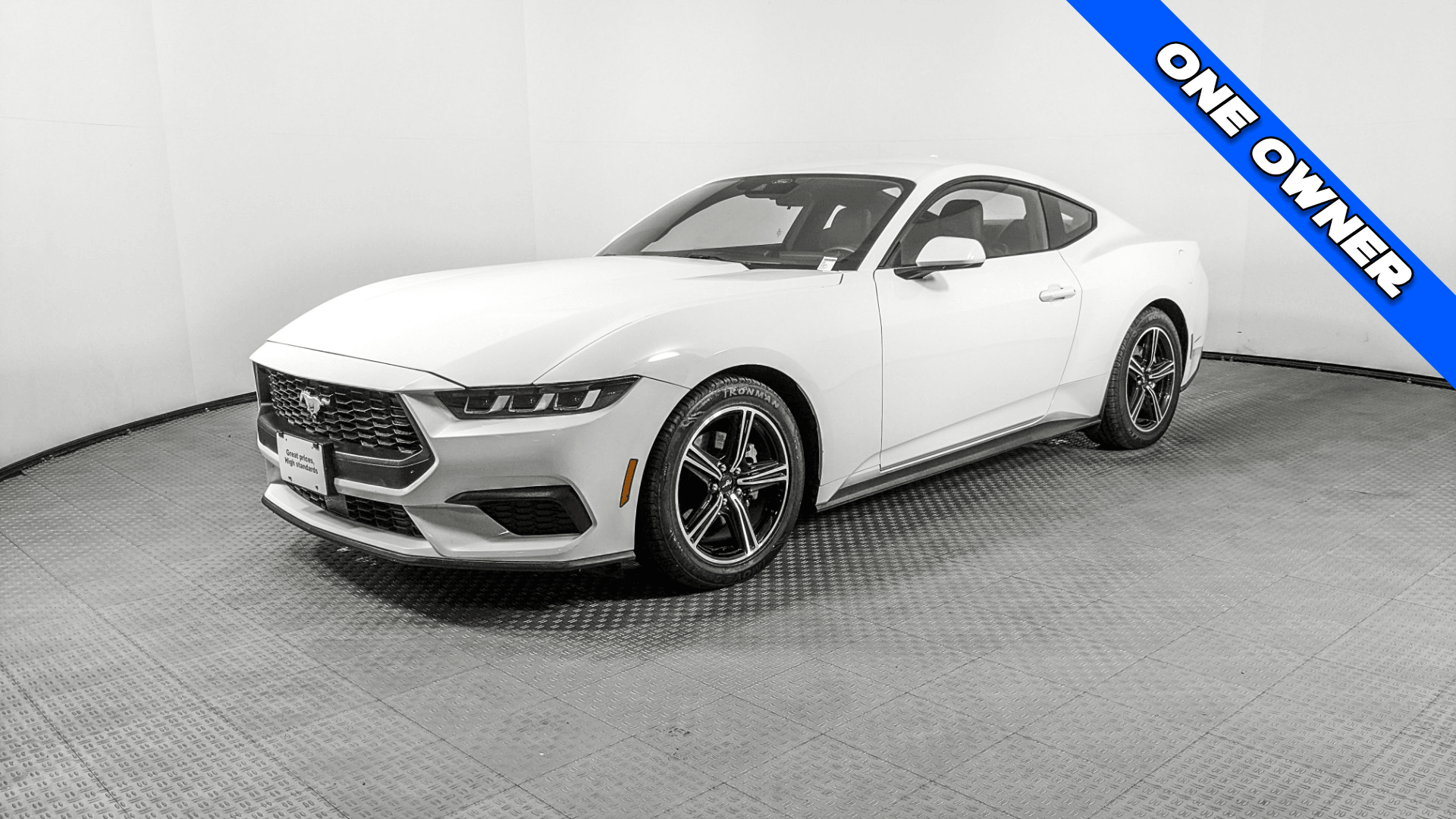 2024 Ford Mustang EcoBoost's photo