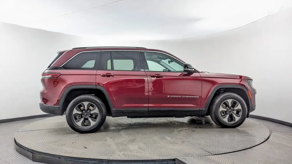 Florida Fine Cars - Used JEEP GRAND CHEROKEE 4XE 2023 MIAMI