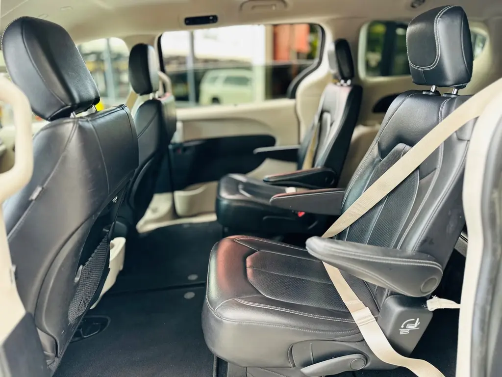 Florida Fine Cars - Used CHRYSLER PACIFICA 2022 MIAMI TOURING L