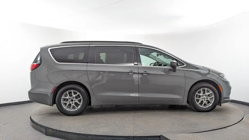 Florida Fine Cars - Used CHRYSLER PACIFICA 2022 MIAMI TOURING L
