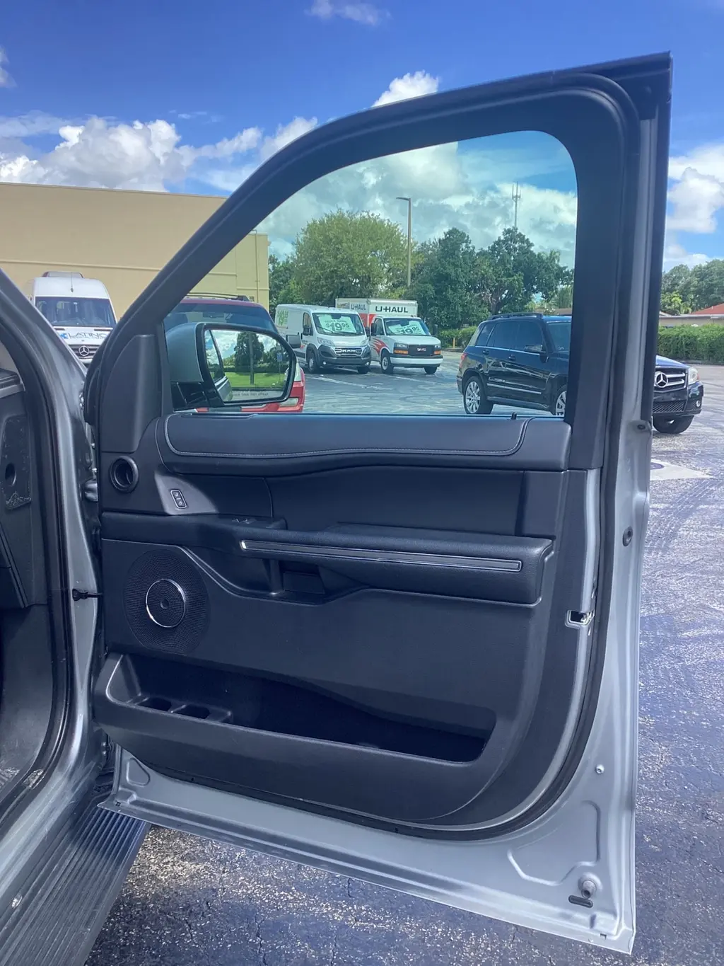 Florida Fine Cars - Used FORD EXPEDITION 2024 MIAMI XLT