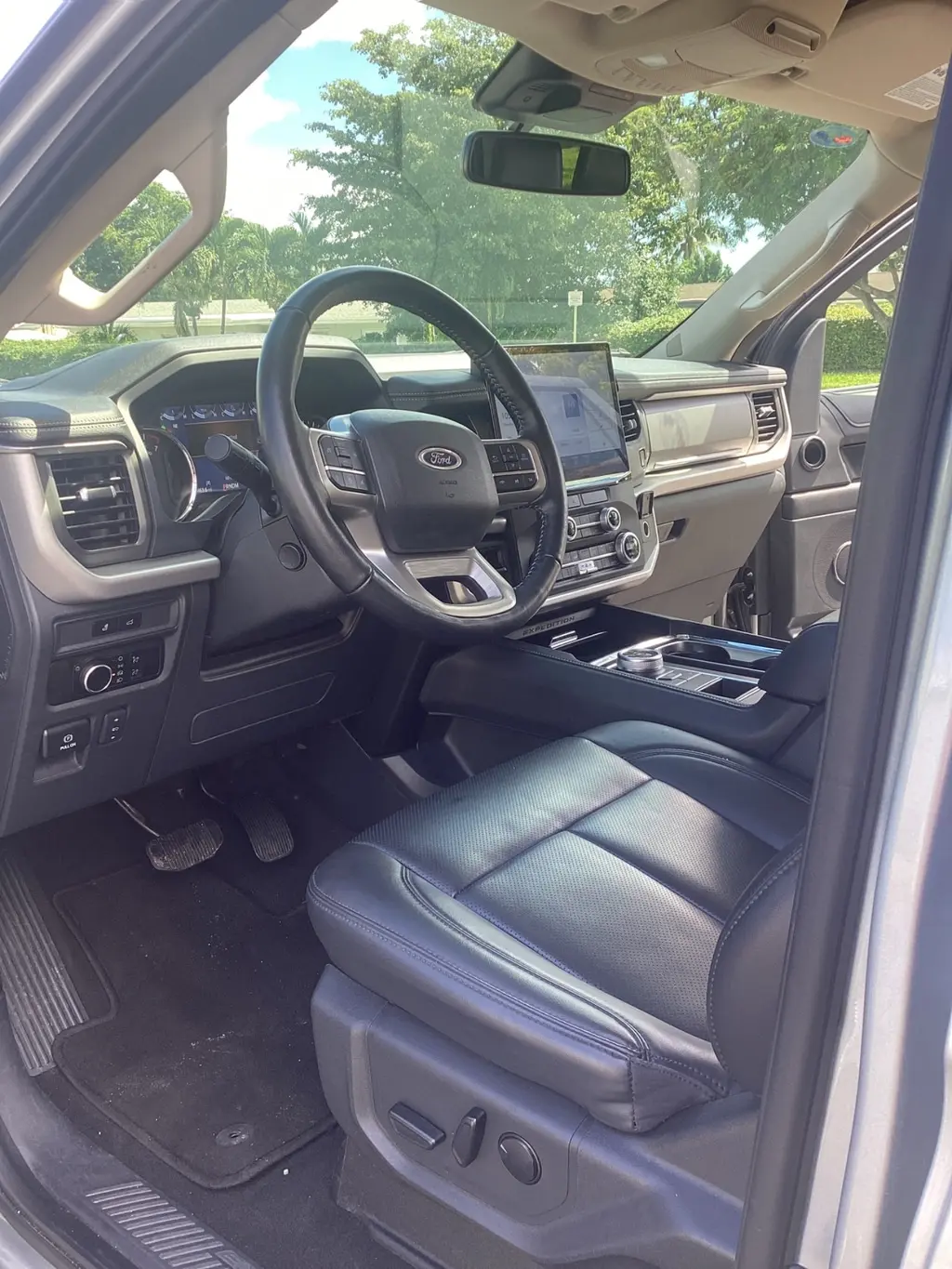 Florida Fine Cars - Used FORD EXPEDITION 2024 MIAMI XLT