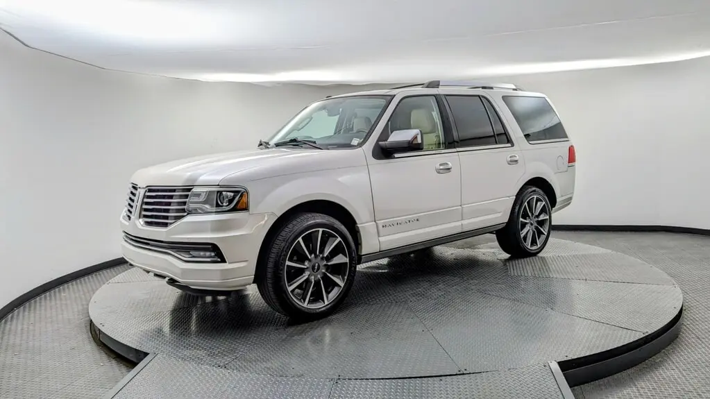 Florida Fine Cars - Used LINCOLN NAVIGATOR 2017 WEST PALM RESERVE