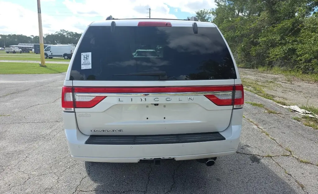 Florida Fine Cars - Used LINCOLN NAVIGATOR 2017 WEST PALM RESERVE
