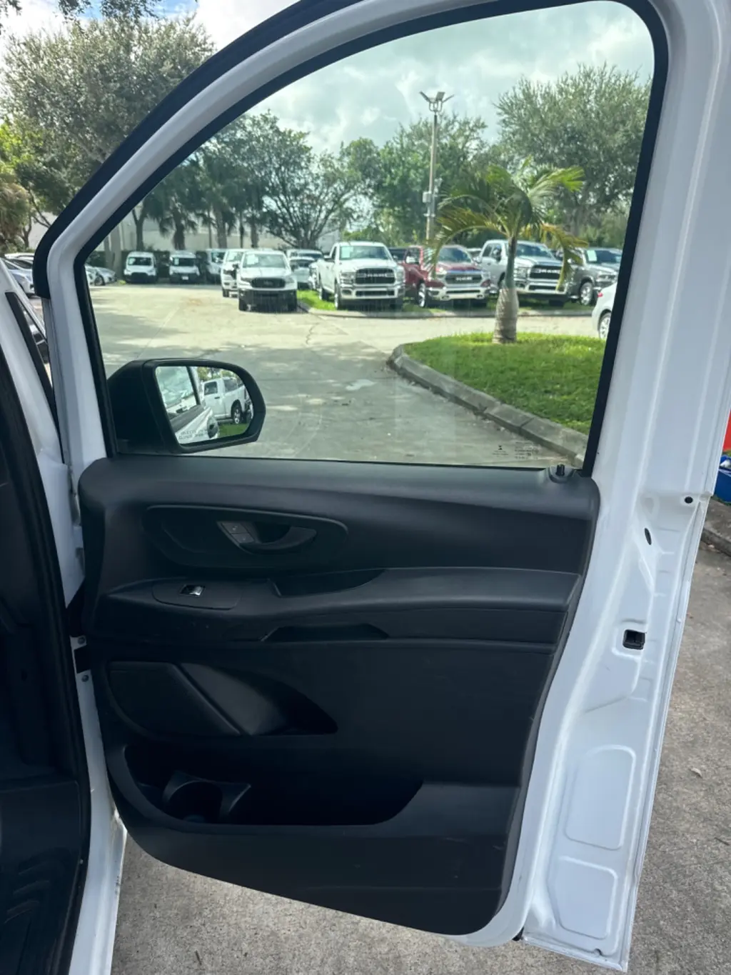 Florida Fine Cars - Used MERCEDES-BENZ METRIS 2019 WEST PALM WORKER